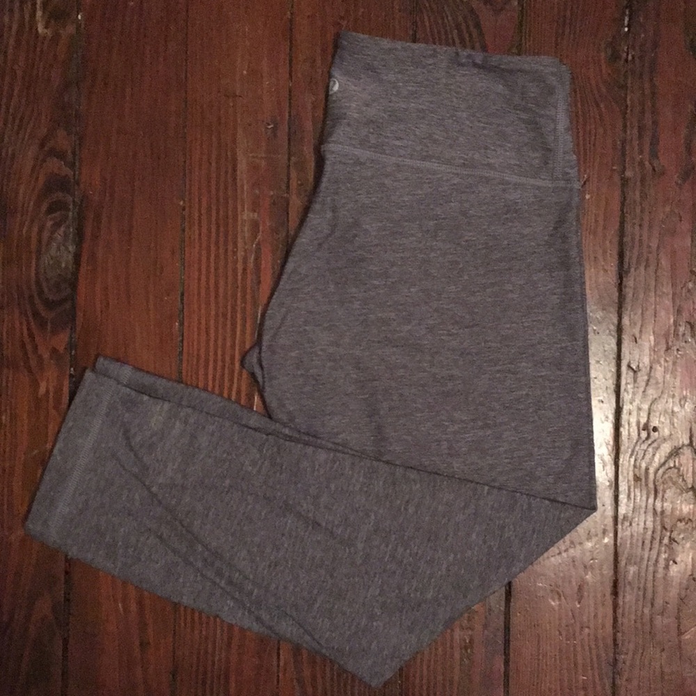 Lululemon Wunder Under Crops